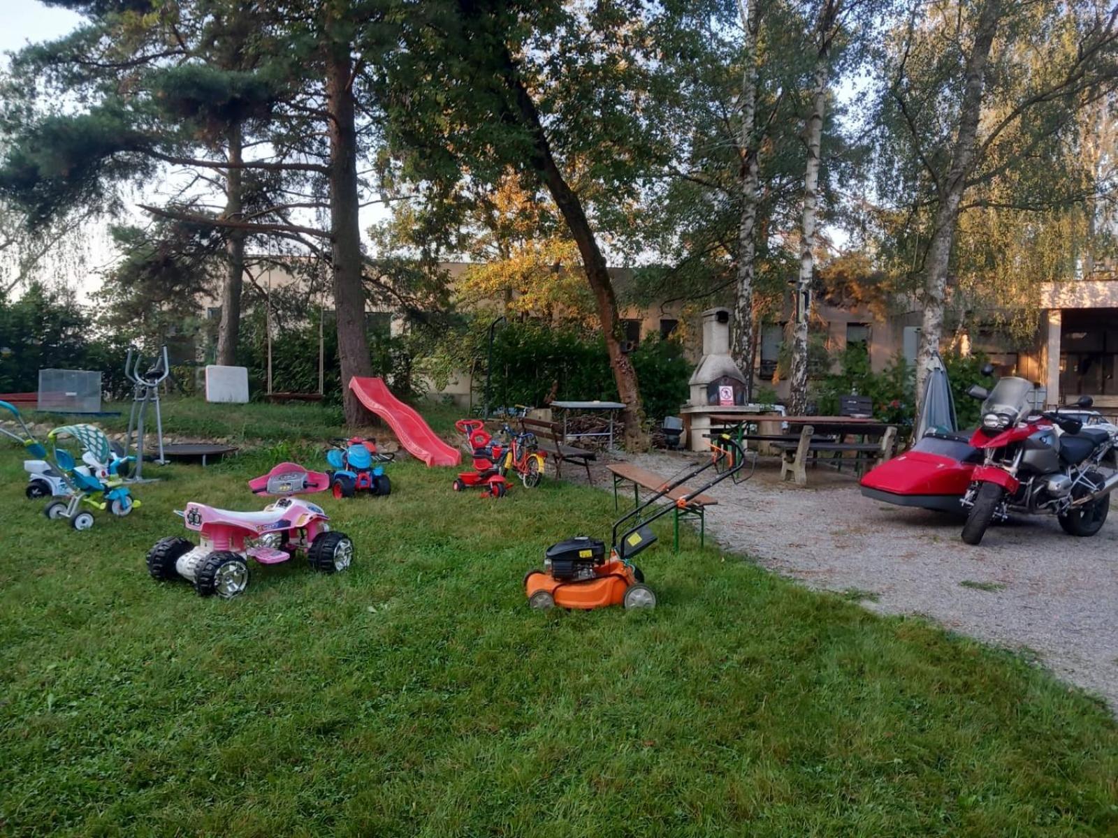 Penzion Vysehrad Nonstop Cesky Krumlov Bagian luar foto